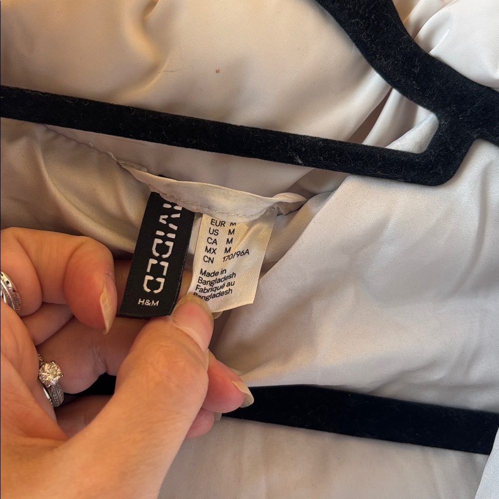 H&M Puffer Jacket - Picture 9 of 10